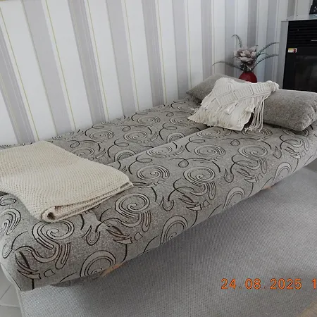 Appartement Spitzenkemenate Burgneudorf